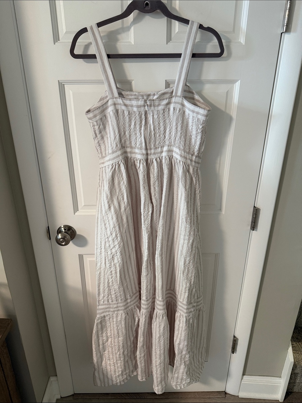NWT LOFT Shimmer Striped Linen Blend Square Neck Midi Dress White Gray Size 4 - Picture 7 of 8